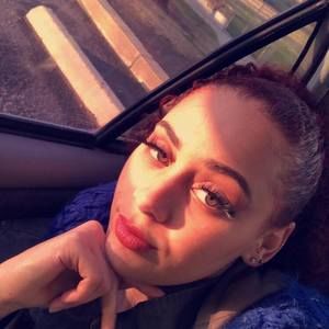 Meet your Posher, Janesa